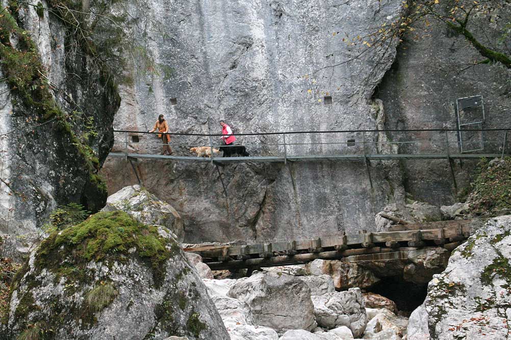 20061023-Ge-IMG2309-Poellatschlucht-Teil